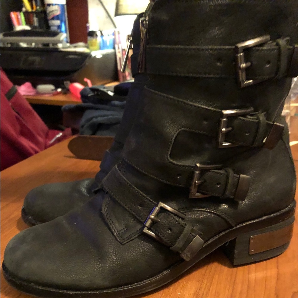 Vince Camuto boots